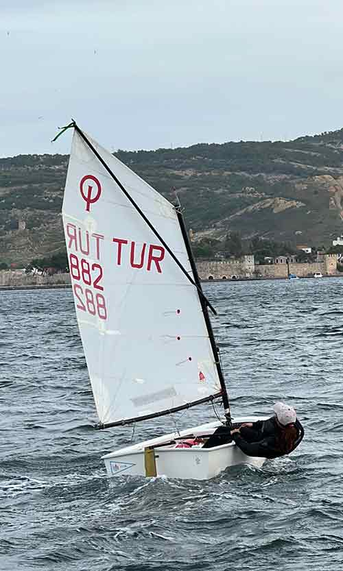 Foça Yelken İhtisas Kulübü